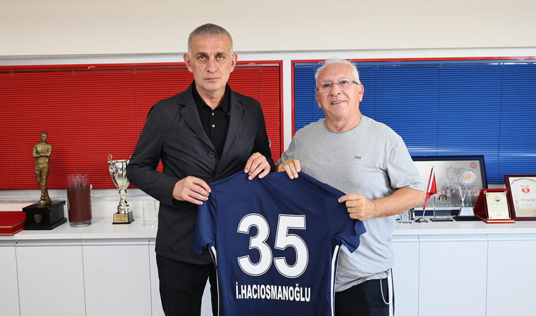 İZMİR (AA) – Türkiye Futbol Federasyonu (TFF) Başkanı İbrahim Hacıosmanoğlu,