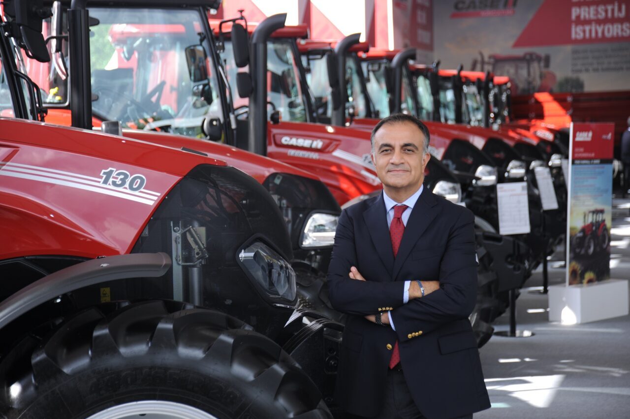 - TürkTraktör Ticari İş Lideri Ahmet Canbeyli:
- "Traktörlerimizin yanı sıra,
