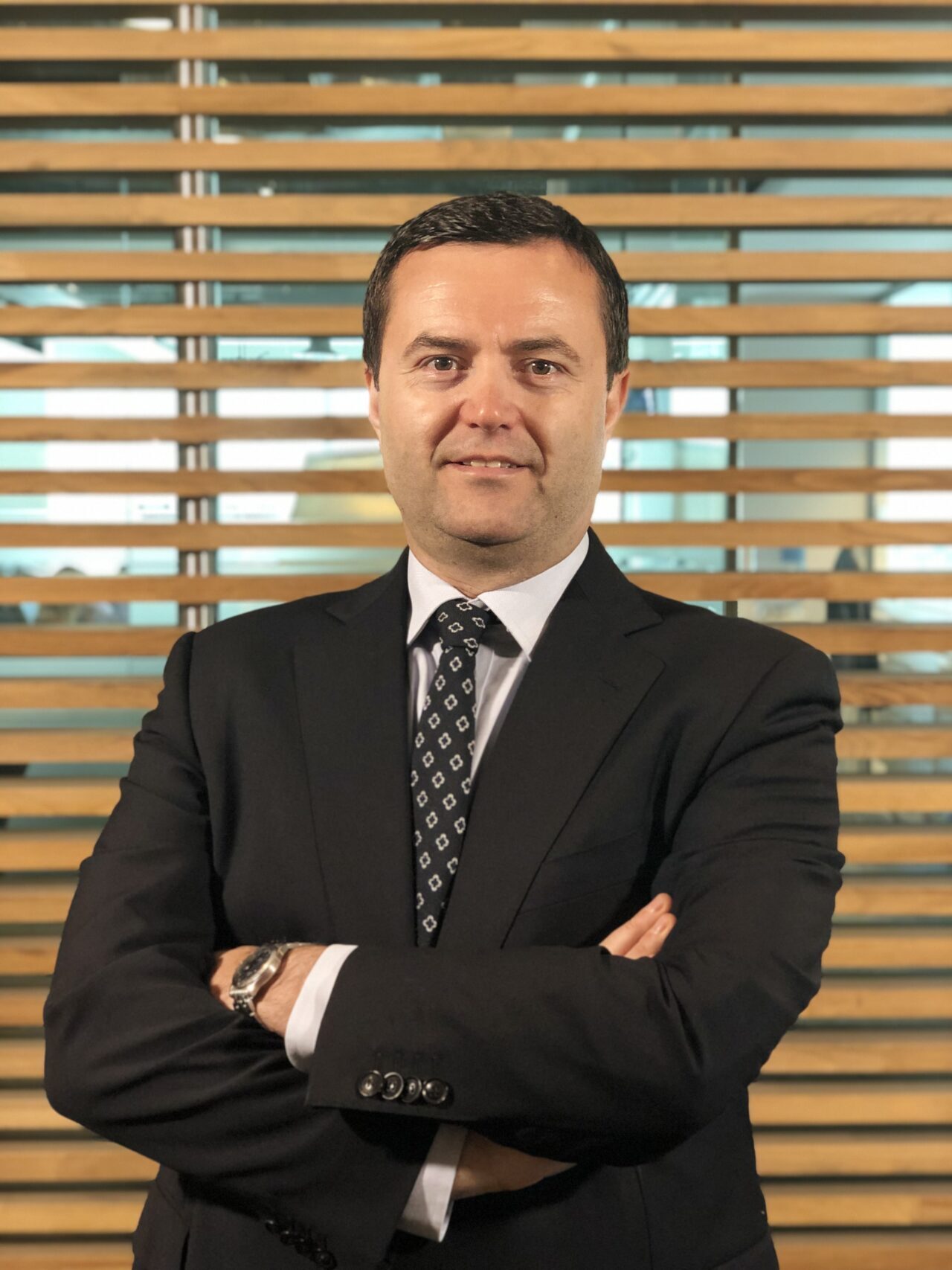 - ÜNLÜ & Co Araştırma Bölümü Başkanı Erol Danış:
- "Bankacılık