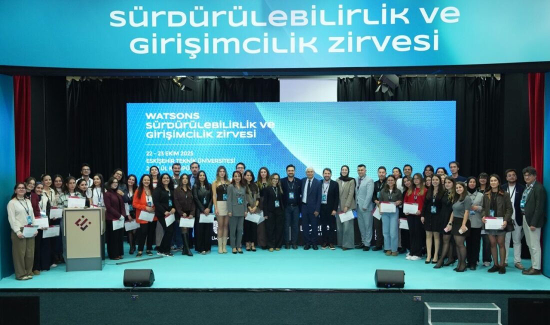 - Akademisyenlerden sektör profesyonellerine, sivil toplum temsilcilerinden genç girişimcilere kadar