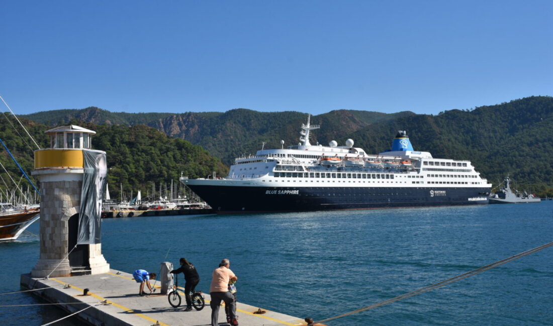 MUĞLA (AA) – "Blue Sapphire" isimli kruvaziyer, personel değişimi ve