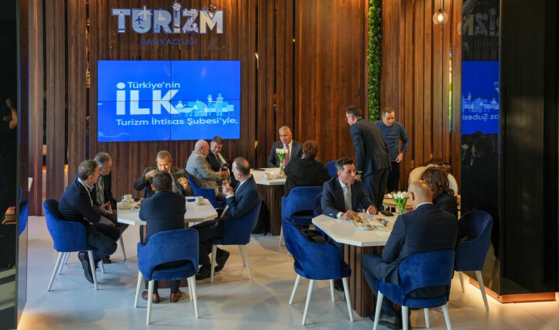- İş Bankası Genel Müdür Yardımcısı Sezgin Yılmaz:
- "Daha nitelikli