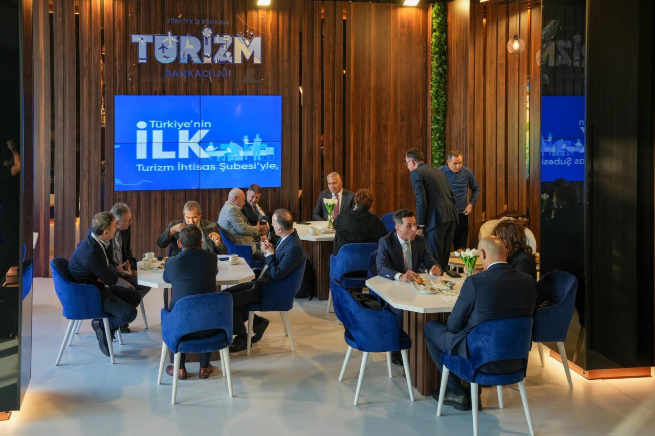 - İş Bankası Genel Müdür Yardımcısı Sezgin Yılmaz:
- "Daha nitelikli