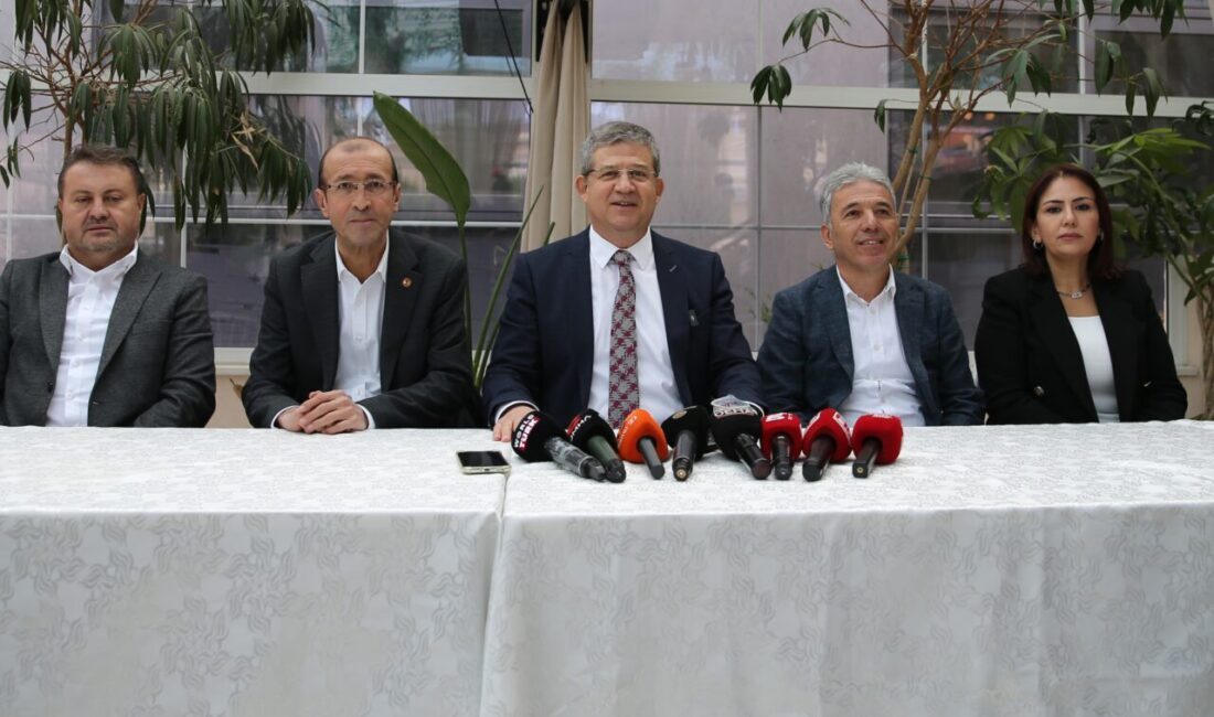 DENİZLİ (AA) – AK Parti Denizli İl Başkanlığı, kentte planlanan
