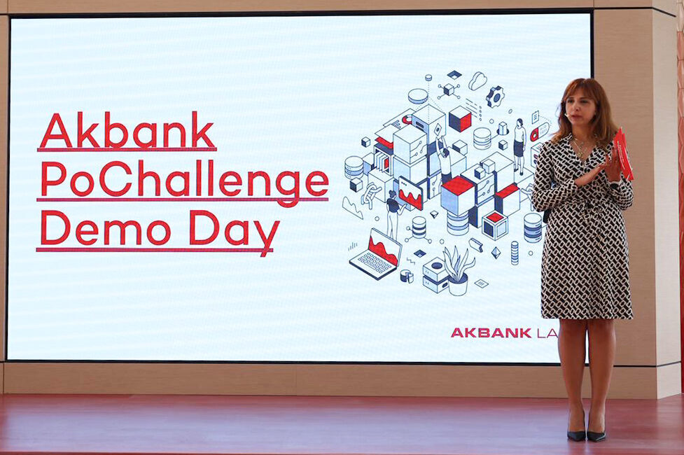 - Akbank Dijital Çözümler ve Strateji Genel Müdür Yardımcısı Şebnem