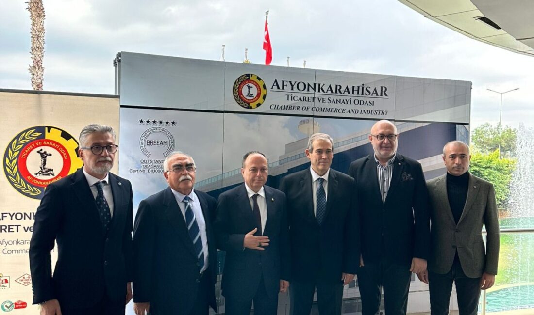 ANTALYA (AA) – Afyonkarahisarlılar Antalyalılar Yardımlaşma Derneği tarafından Antalya Ticaret