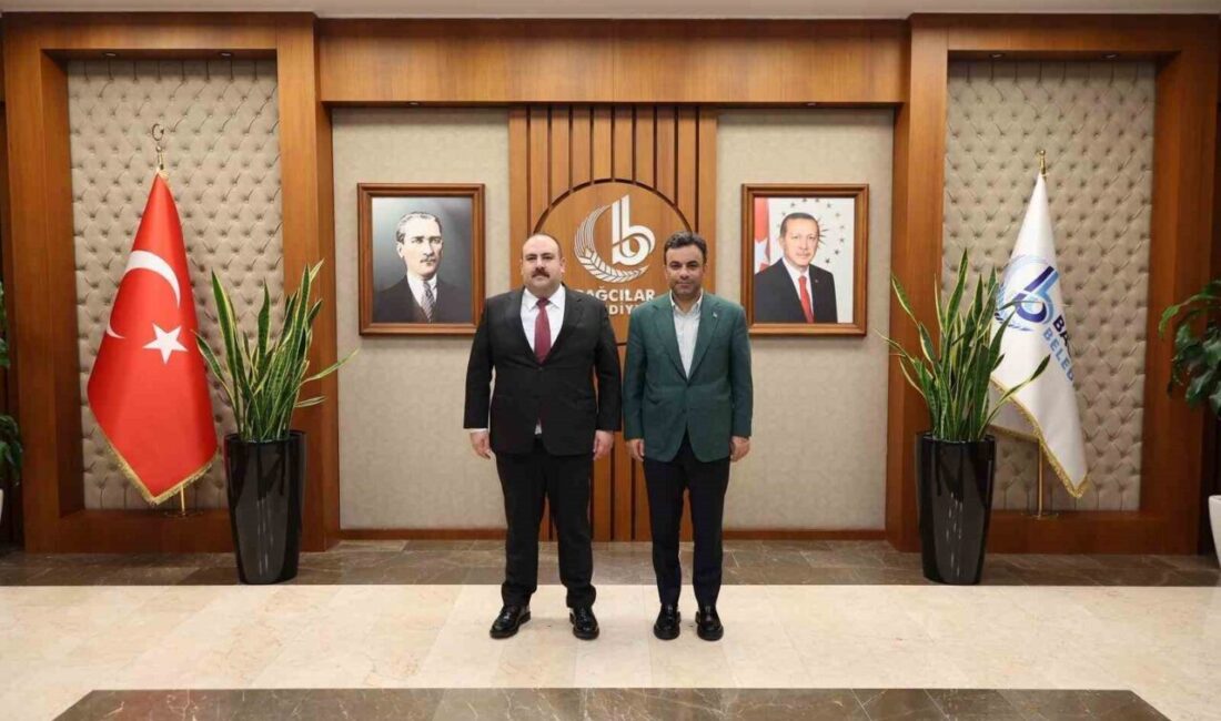 Eskişehir İnönü Belediye Başkanı Serhat Hamamcı, İstanbul Bağcılar Belediye Başkanı