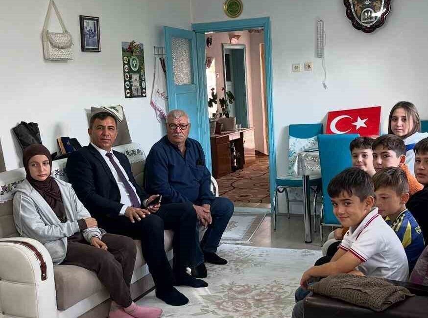 Eskişehir Beylikova Gençlik ve Spor İlçe Müdürlüğü, Beylikova’da ilkokul öğretmeni