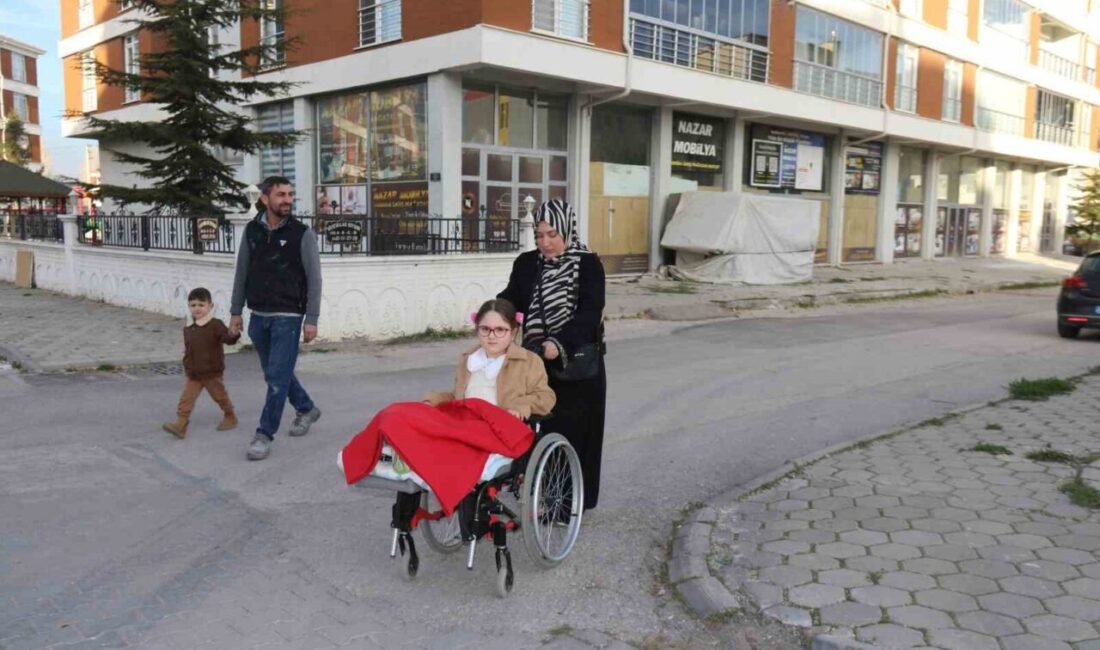 Bir bacağı diğerinden kısa olan pev hastası Eskişehirli 7 buçuk