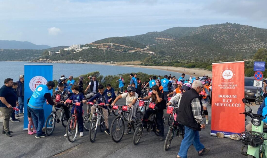 MUĞLA (AA) – Muğla'nın Bodrum ilçesinde "Pedal çevir, adım at"