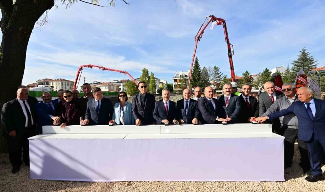 Eskişehir’de Cafer Güven Huzurevi Yaşlı Bakım ve Rehabilitasyon Merkezi’nin temel