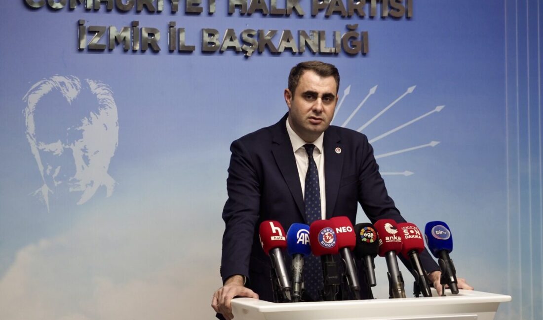 İZMİR (AA) – CHP İzmir İl Başkanı Çağatay Güç, "Bugün