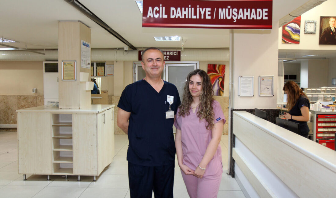 - Doktor Zeliha Dağlıoğlu:
"Evde iyi bir baba kız ilişkimiz var,