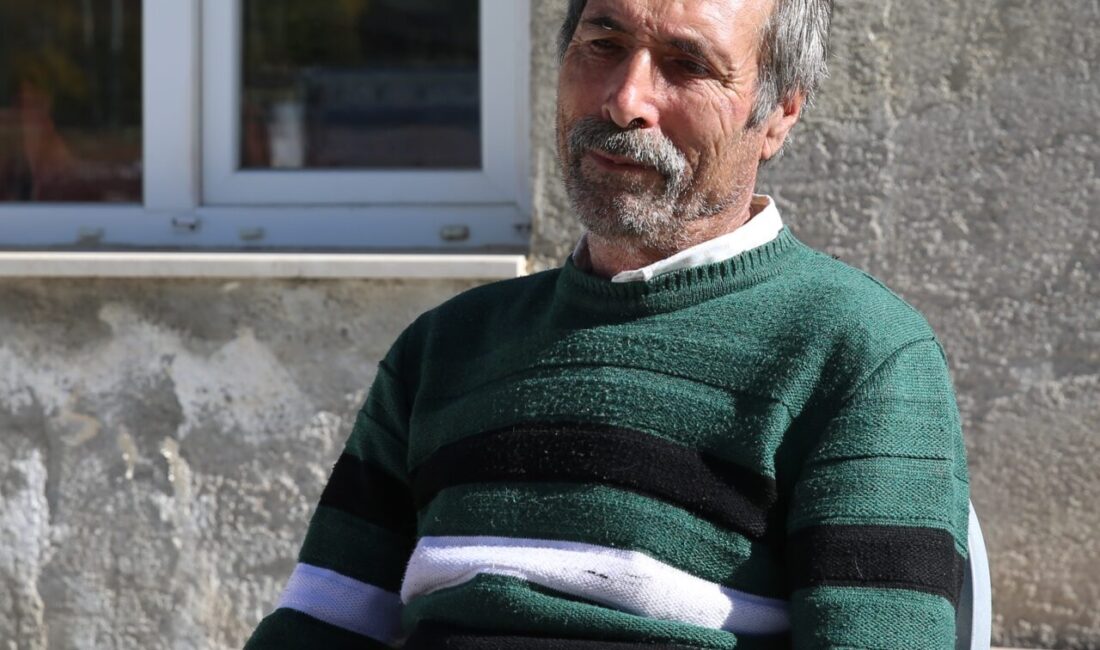 - Çivril ilçesinde 12 çocuklu Halil ve Eşe Nazlı Çetin
