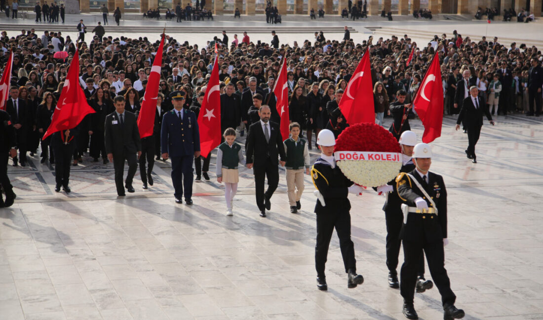 İSTANBUL (AA) – Doğa Koleji, 10 Kasım Atatürk'ü Anma Günü