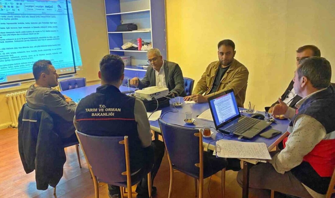 Emet ve Hisarcık İlçe Tarım ve Orman Müdürlüklerinde görevli personel