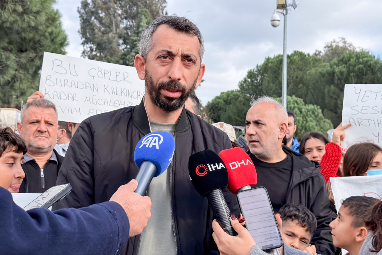 İZMİR (AA) – İzmir'de, Buca Belediyesi Temizlik İşleri Müdürlüğü Şantiyesi'nde