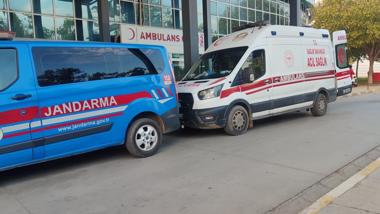 İZMİR (AA) – İzmir'in Ödemiş ilçesinde devrilen traktörün sürücüsü öldü.