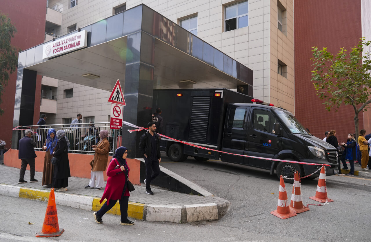 İZMİR (AA) – İzmir Katip Çelebi Üniversitesi Atatürk Eğitim ve