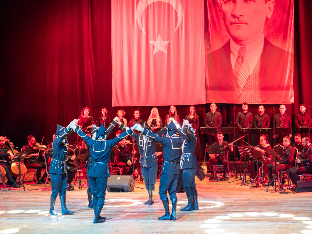 İZMİR (AA) – Kültür ve Turizm Bakanlığına bağlı İzmir Devlet