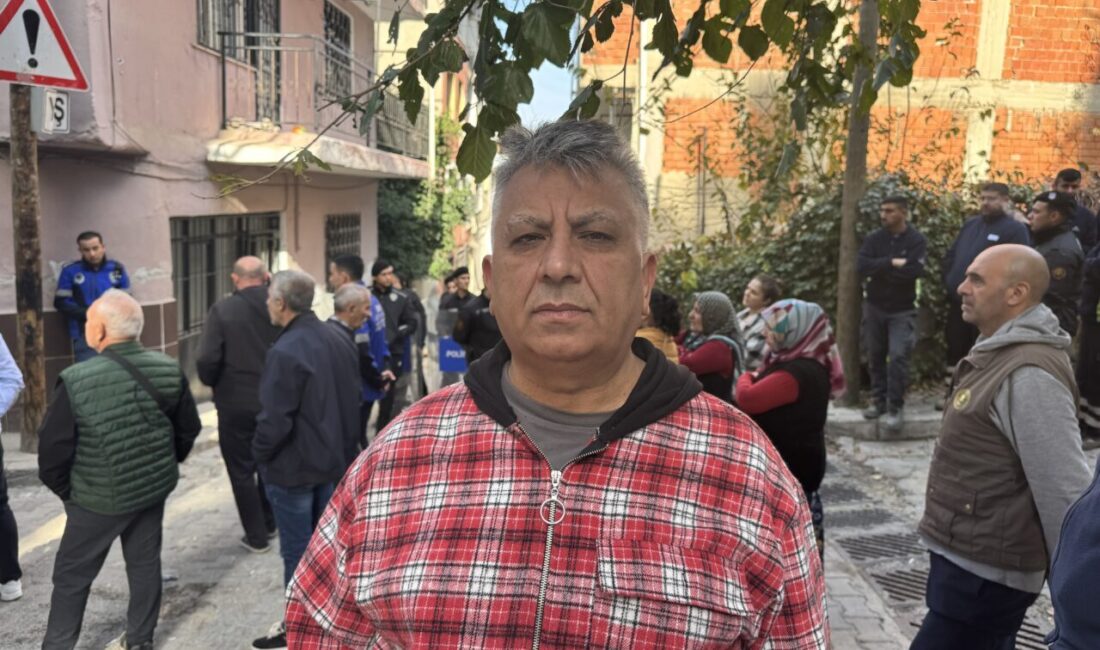 İZMİR (AA) – İzmir Büyükşehir Belediyesinin yürüttüğü Onat Tüneli çalışmaları