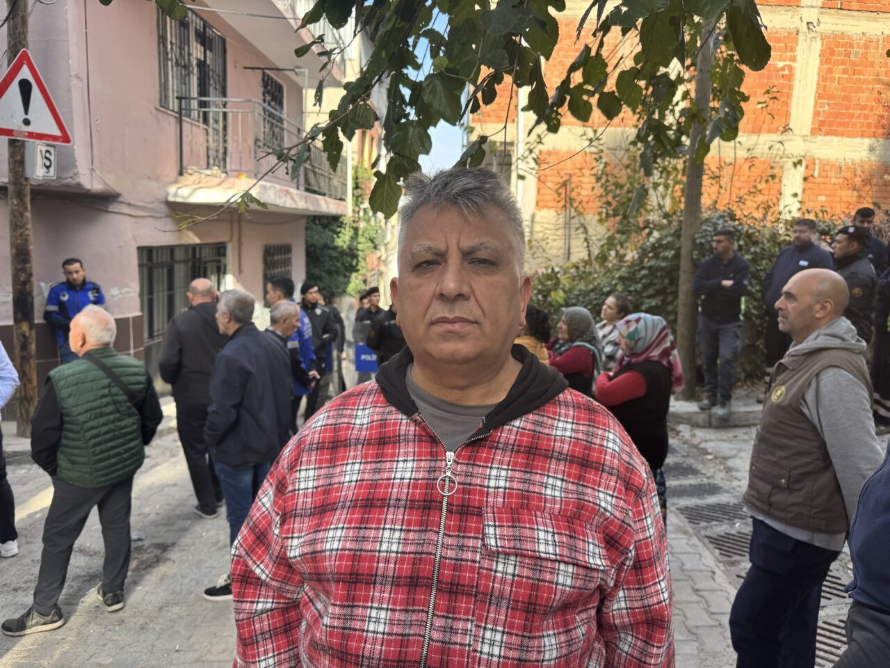 İZMİR (AA) – İzmir Büyükşehir Belediyesinin yürüttüğü Onat Tüneli çalışmaları