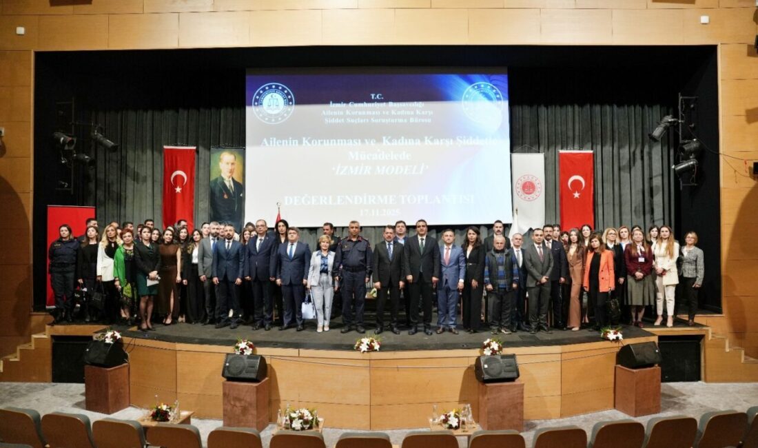 İZMİR (AA) – İzmir'de, ailenin korunması ve kadına karşı şiddetle