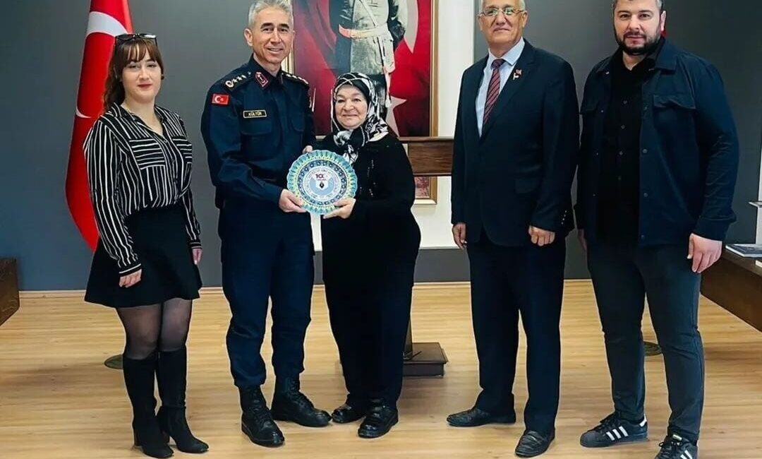Yüzüncü Yıl Tarih, Kültür, Sanat ve Fotoğraf Derneği Yönetim Kurulu