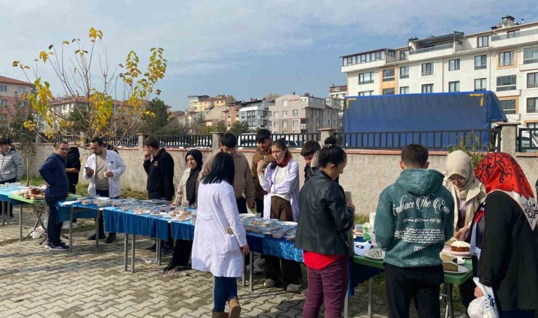 Kütahya Mesleki ve Teknik Anadolu Lisesi (MTAL) öğretmen ve öğrencileri