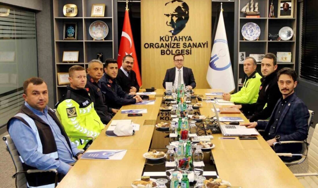 Zafertepe Mahallesi ile Kütahya Organize Sanayi Bölgesi arasında her gün