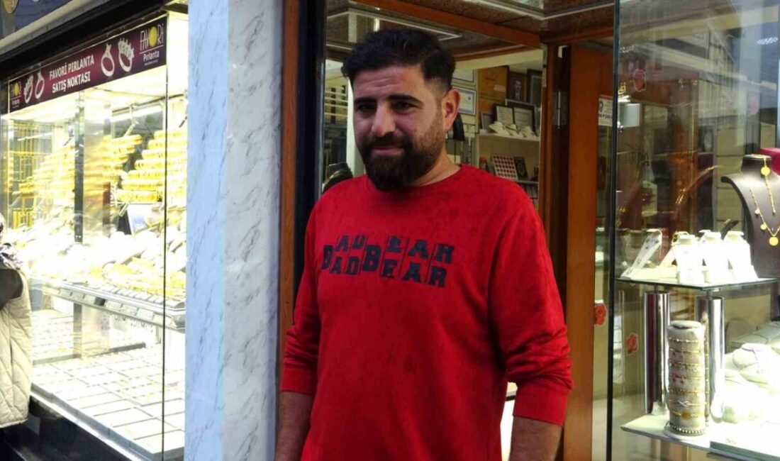 Kütahya’da Ali Alpaslan isimli vatandaş, kuyumcunun kendisine yaptığı 150 bin