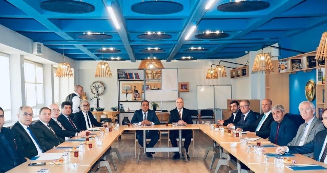 Eskişehir’de gerçekleştirilen ’Mesleki Eğitim İşbirliği Protokolü Yürütme Kurulu Toplantısı’nda okul-sanayi