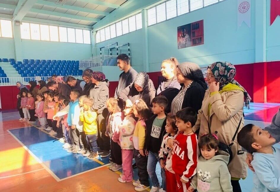 Kütahya İl Emniyet Müdürlüğü Trafik Şube Müdürlüğü ekipleri tarafından, trafik