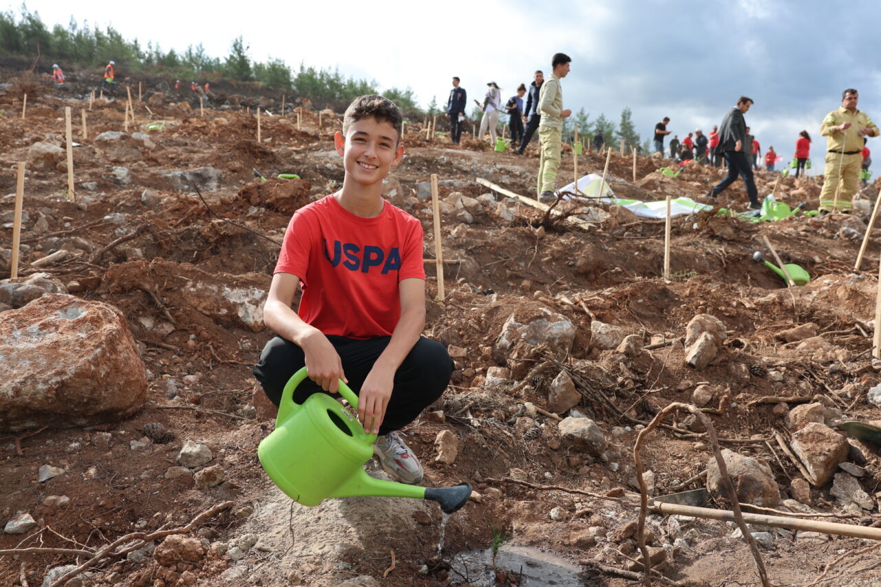 MUĞLA (AA) – Muğla ve ilçelerinde 11 Kasım Milli Ağaçlandırma