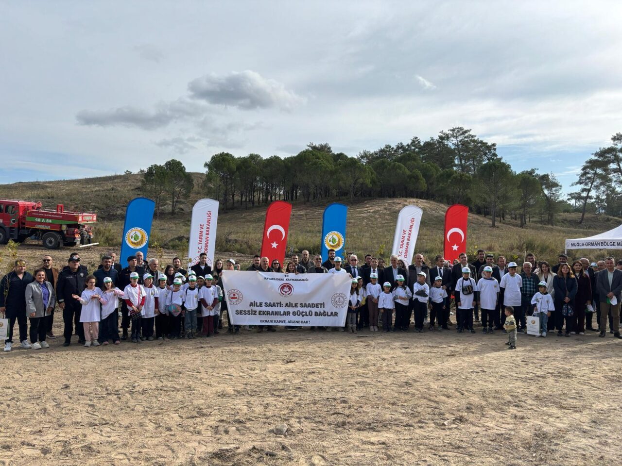 MUĞLA (AA) – Muğla'nın Kavaklıdere ilçesinde, 11 Kasım Milli Ağaçlandırma
