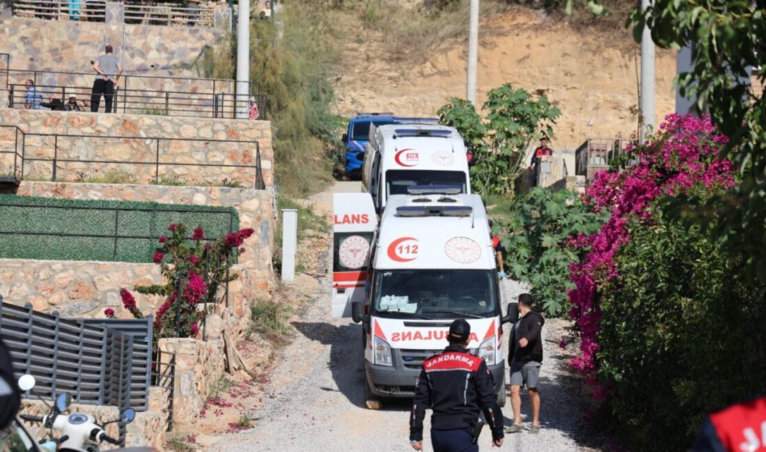 MUĞLA (AA) – Muğla'nın Ula ilçesinde bir evi ateşe verdikten