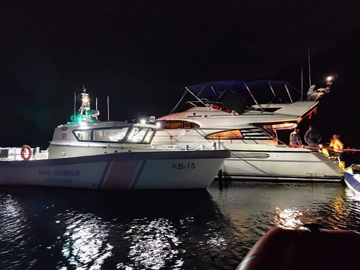 MUĞLA (AA) – Muğla'da iki motoryata düzenlenen operasyonda 310 şişe