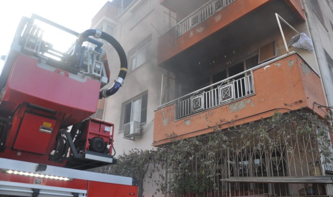 İZMİR (AA) – İzmir'in Ödemiş ilçesinde bir evde çıkan yangın,