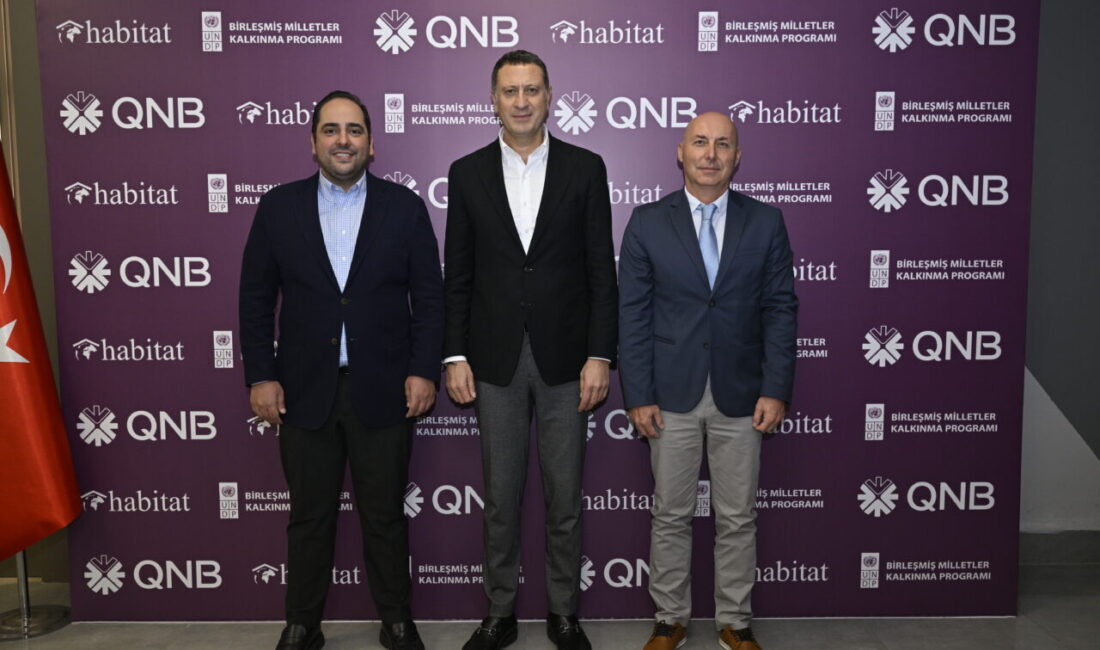 - QNB Türkiye Genel Müdürü Ömür Tan:
- "QNB Türkiye olarak