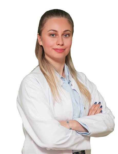 Sürekli bildirim almanın, başkalarının hayatlarını izlemenin kaygıya yol açtığını belirten