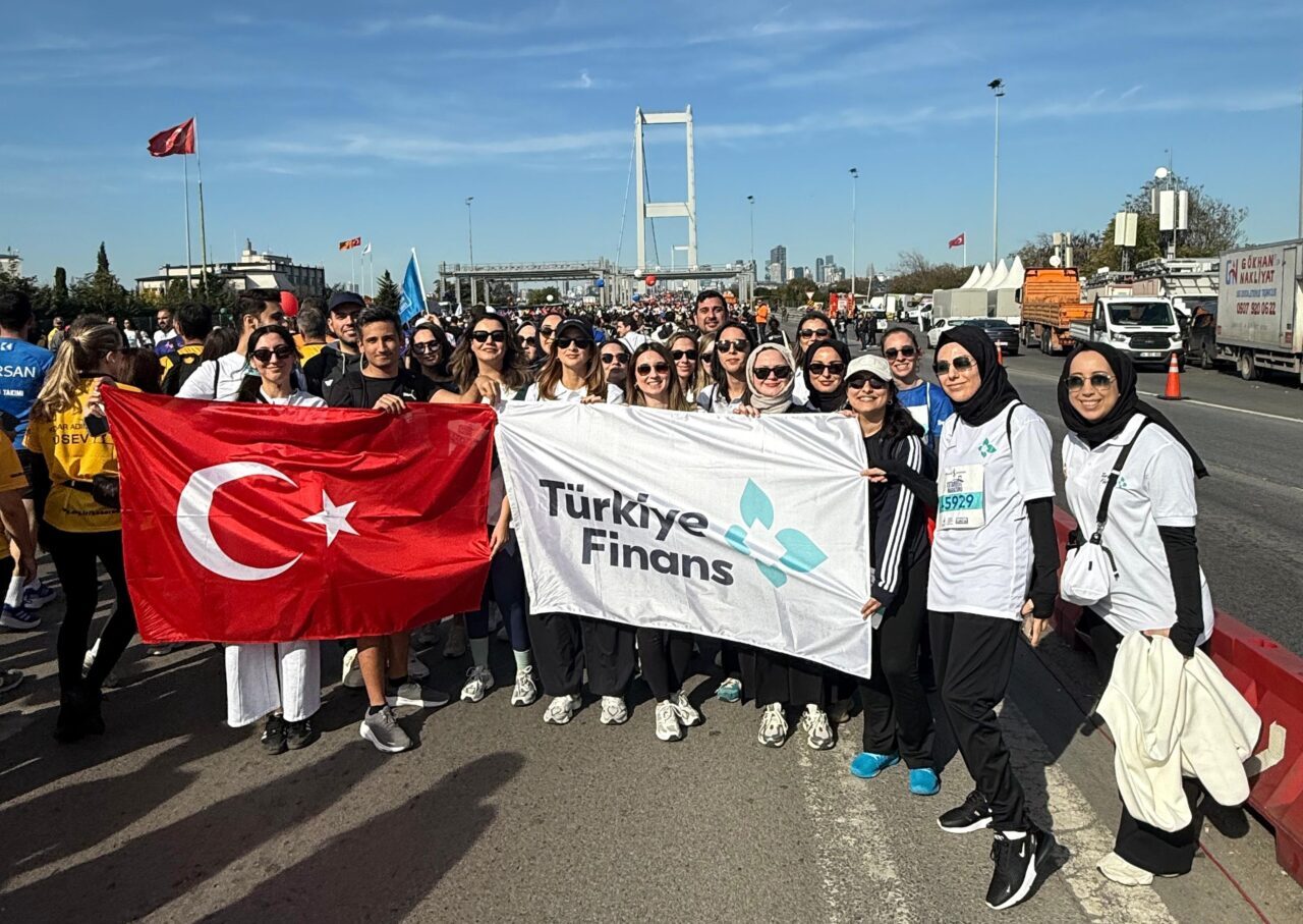 - Türkiye Finans İnsan Kaynakları Genel Müdür Yardımcısı Züleyha Büyükyıldırım:
-