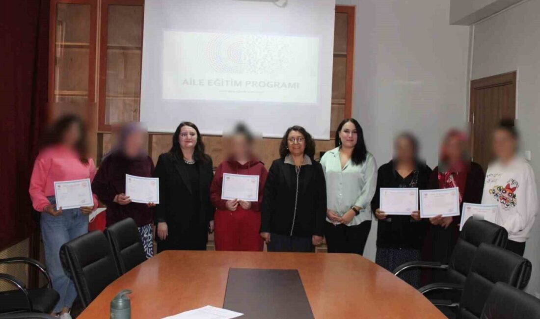 Eskişehir’de kadın yükümlülere yönelik ’Modüler Aile Eğitim Programı’ düzenlendi. Program,