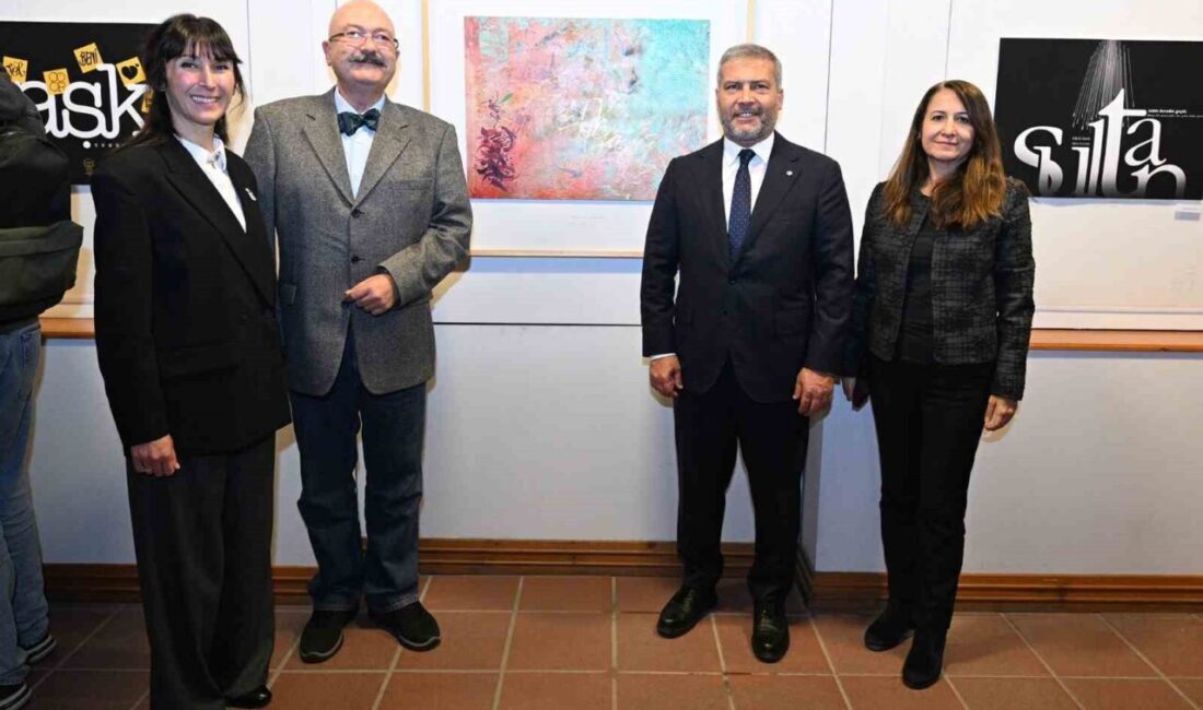 Eskişehir’de bulunan Anadolu Üniversitesi’nde Yunus Emre Sergisi’nin açılış programı gerçekleştirildi.