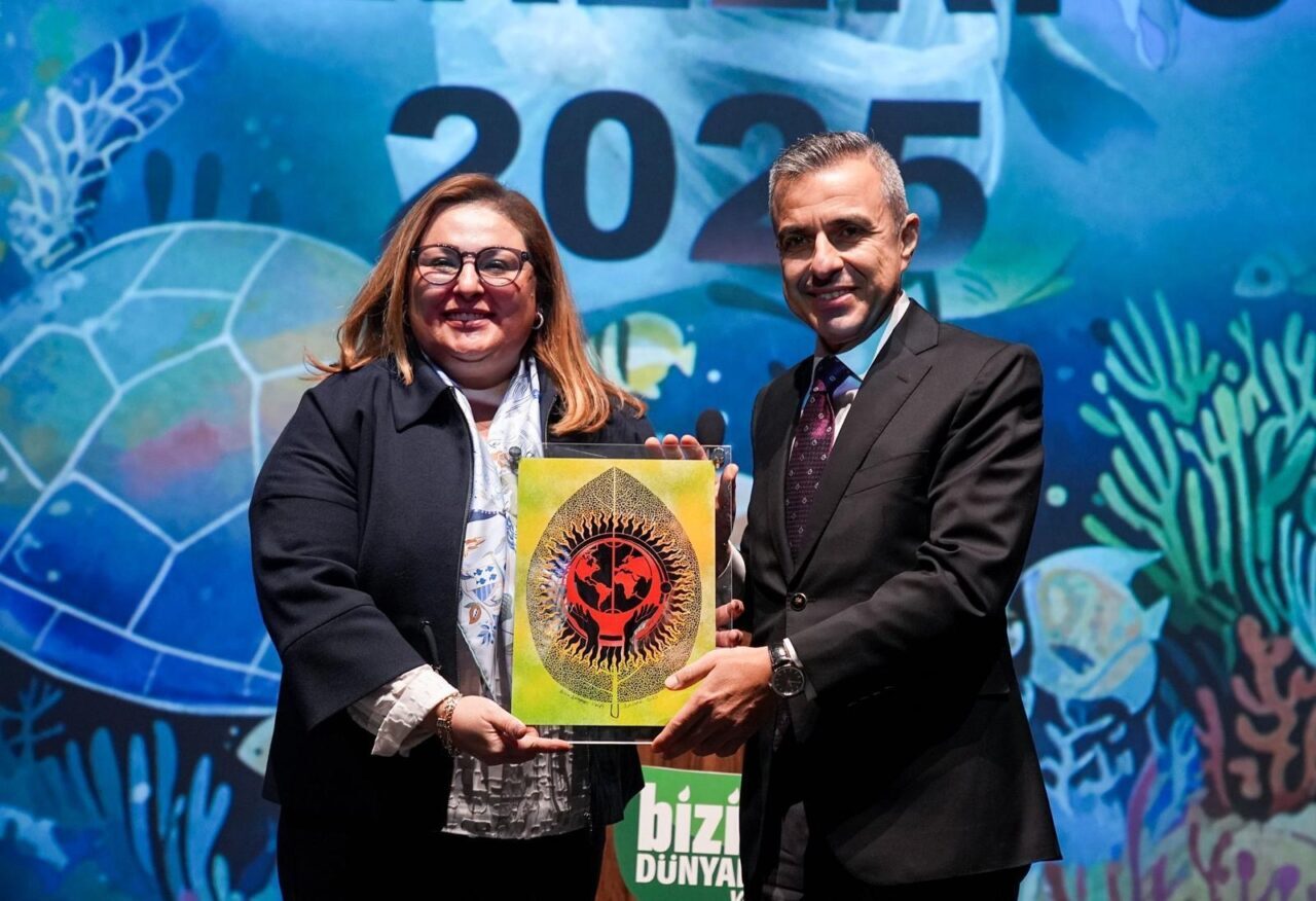 - Agrotech CEO'su Tevfik Çerçinli:
- "Organik tarım, topraksız tarım ve