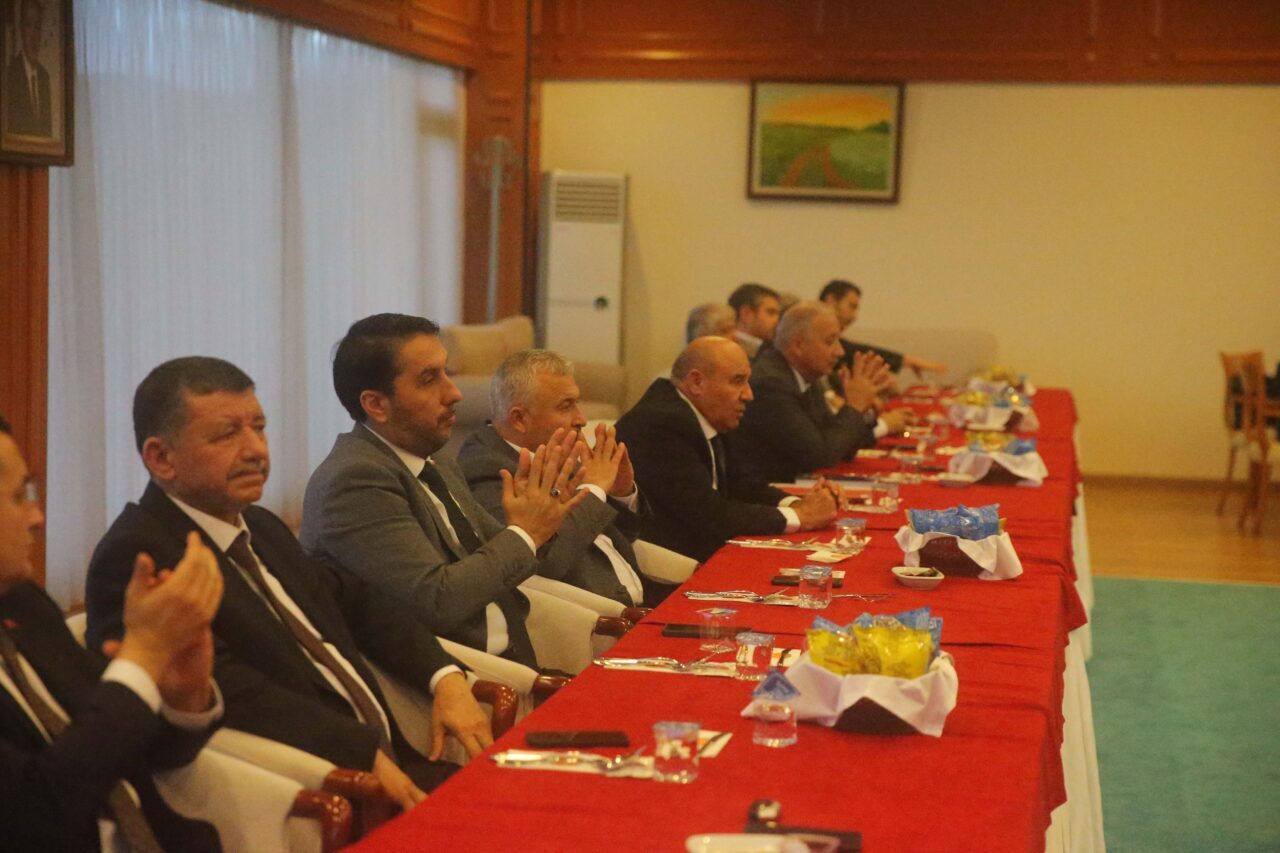 MUĞLA (AA) – AK Parti Muğla milletvekilleri Kadem Mete ve