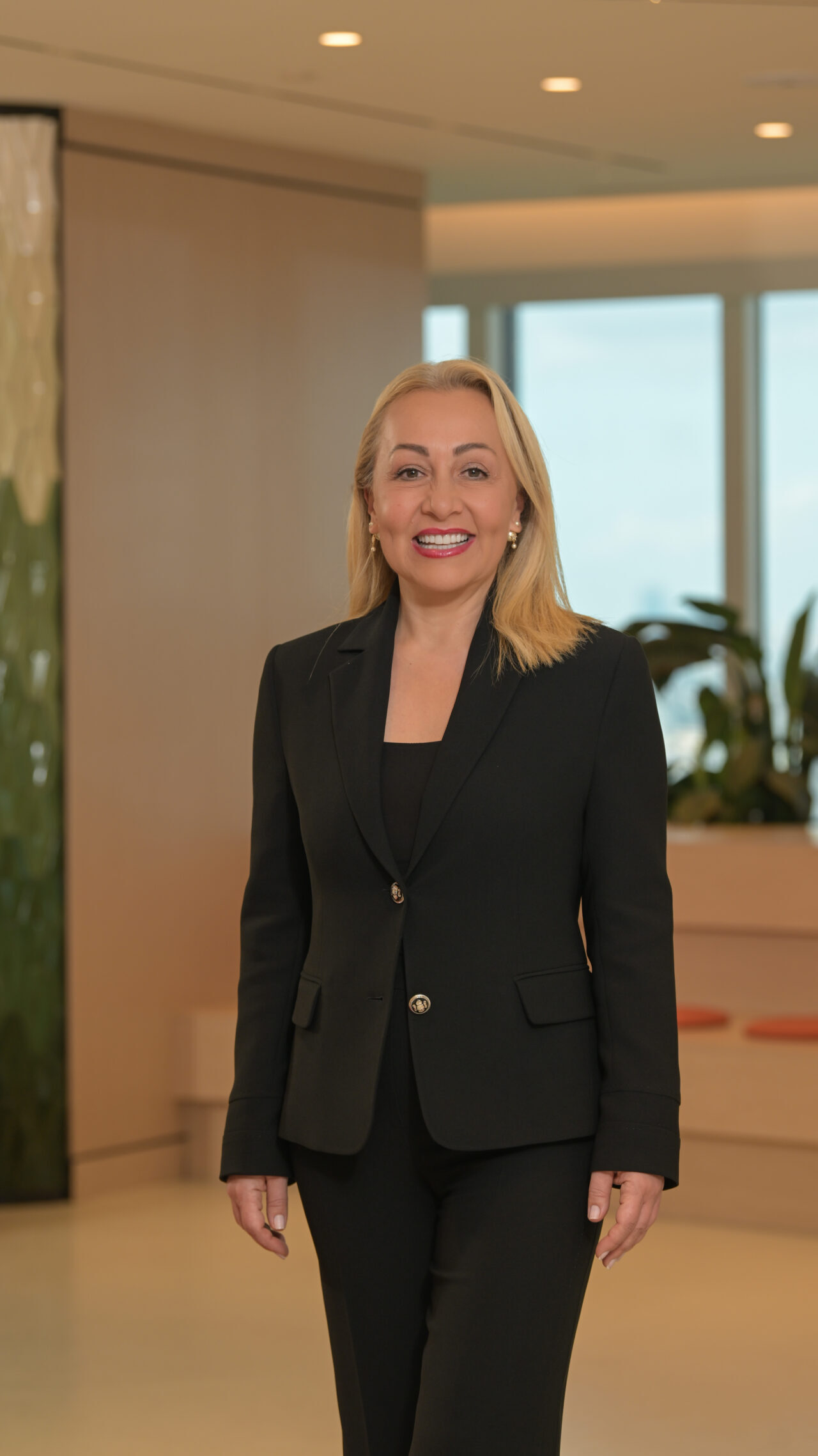 - Akbank Hazine ve Finansal Kurumlar Genel Müdür Yardımcısı Şebnem