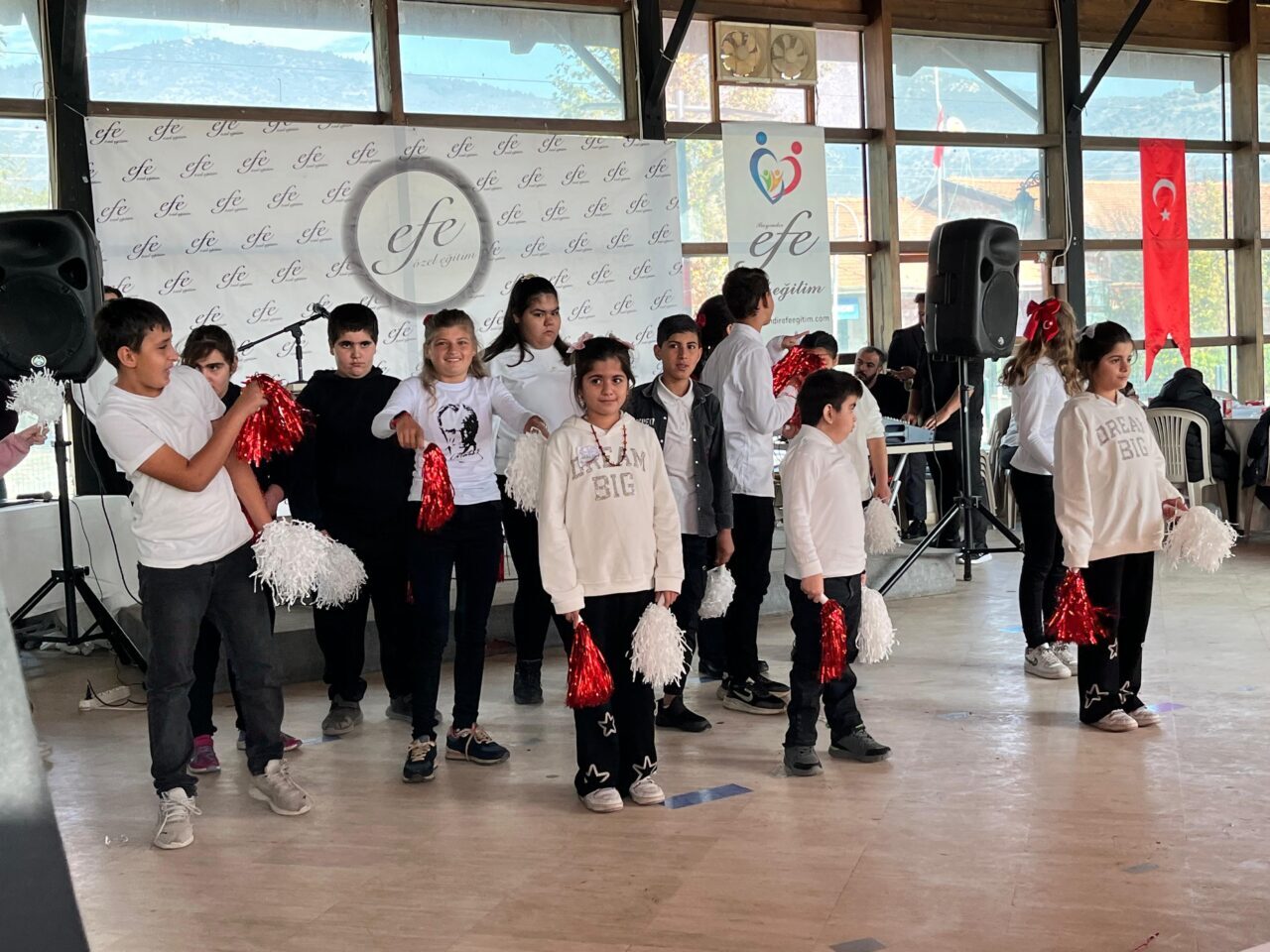 İZMİR (AA) – İzmir'in Bayındır ilçesinde, 3 Aralık Dünya Engelliler