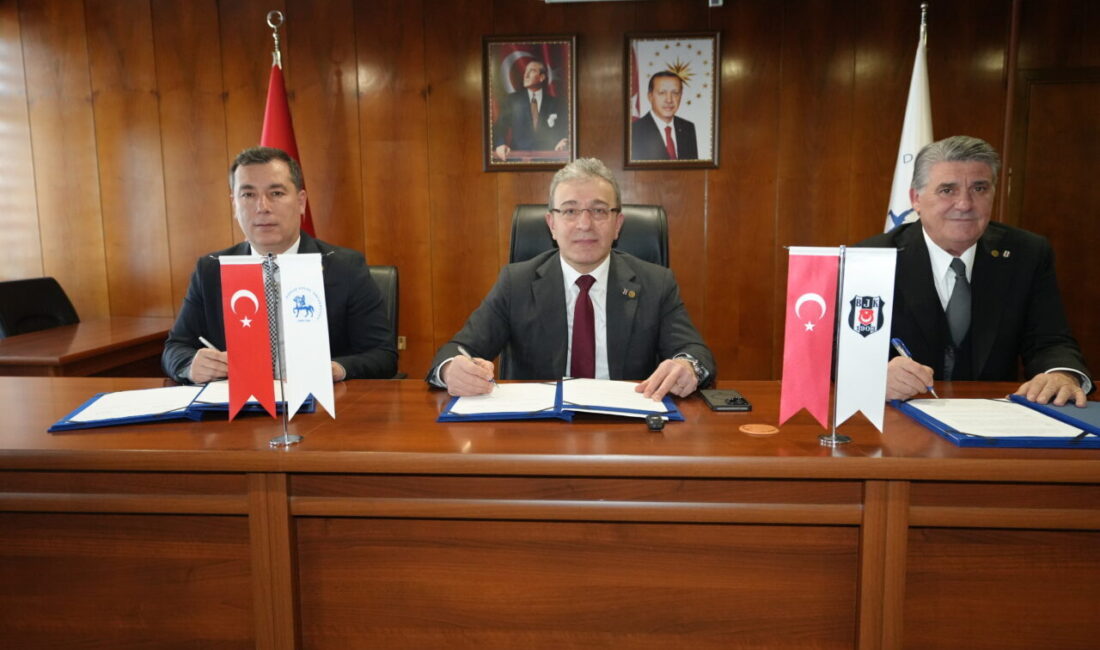 - "İstanbul'da havaalanı civarında bir arazi talebimiz vardı. Onunla ilgili