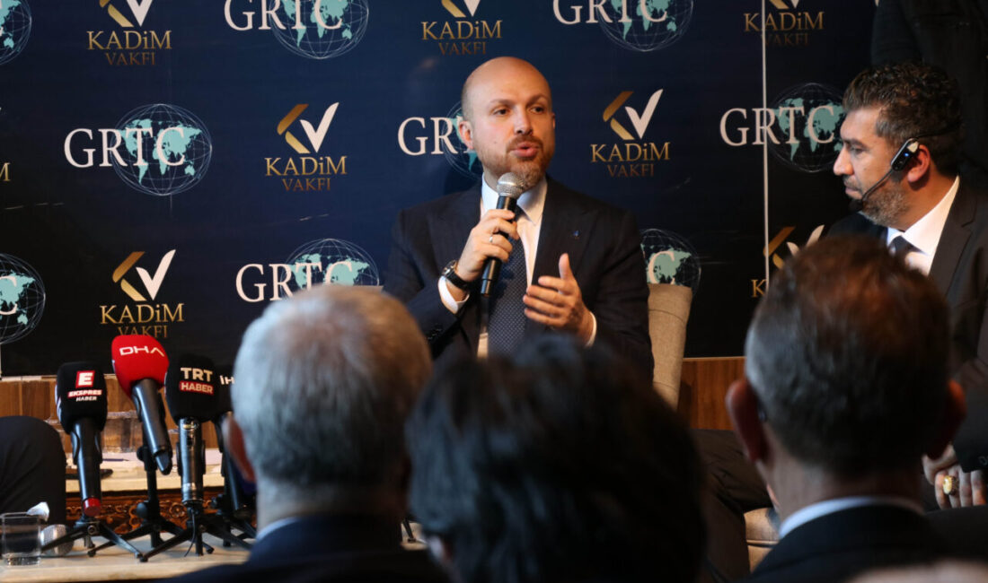 - "Cumhurbaşkanımızın liderliğinde hamdolsun bir devletten beklenecek hizmetler noktasında çok