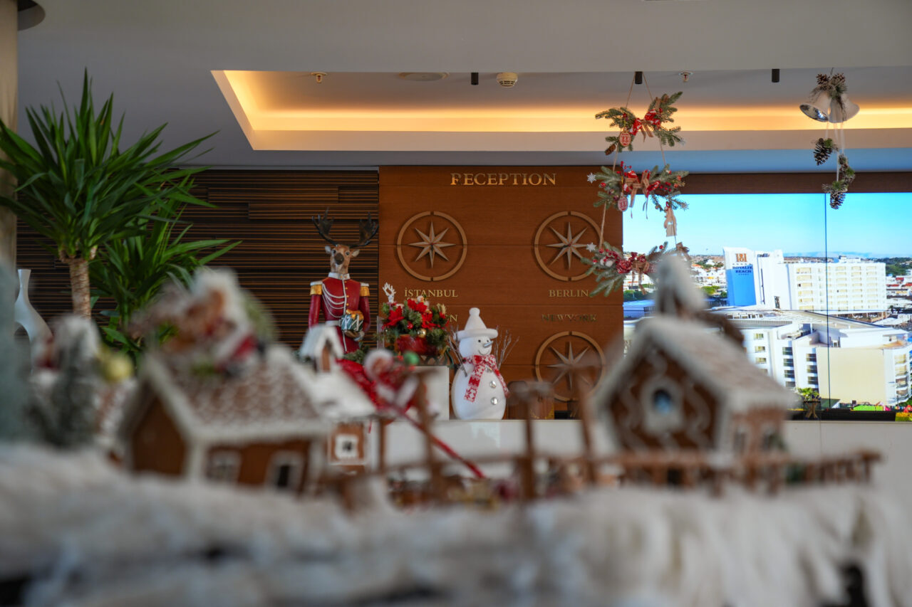 İZMİR (AA) – Türkiye'nin önemli turizm merkezlerinden İzmir'in Çeşme ilçesinde